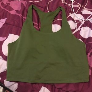 NWT Paragon Racerback Scoop Neck Cropped Tank